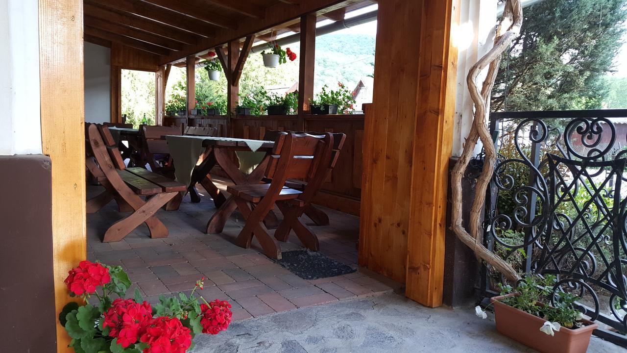 Bed and Breakfast Felso Fogado à Felsőtold Extérieur photo